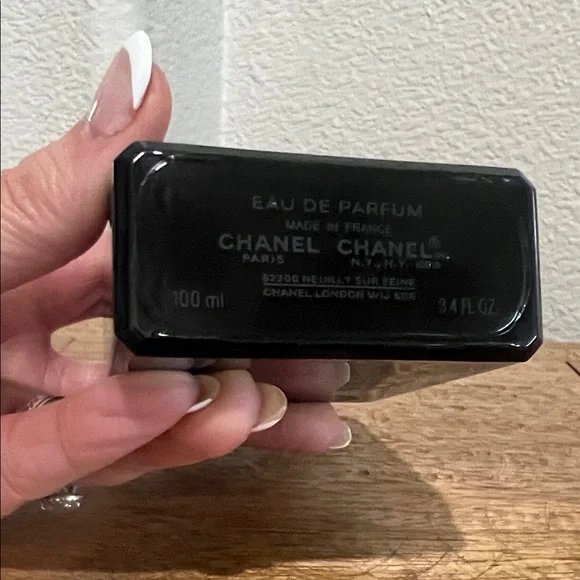 Chanel Coco Noir - Picture 4 of 6